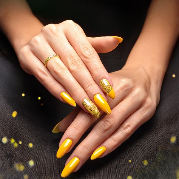 Get trendy nails at a salon located on Whittier Blvd in Pico Rivera.